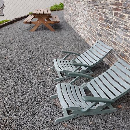Meuble De Tourisme A Bouillon Lägenhet Exteriör bild