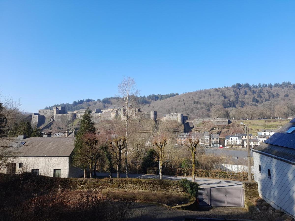 Meuble De Tourisme A Bouillon Lägenhet Exteriör bild