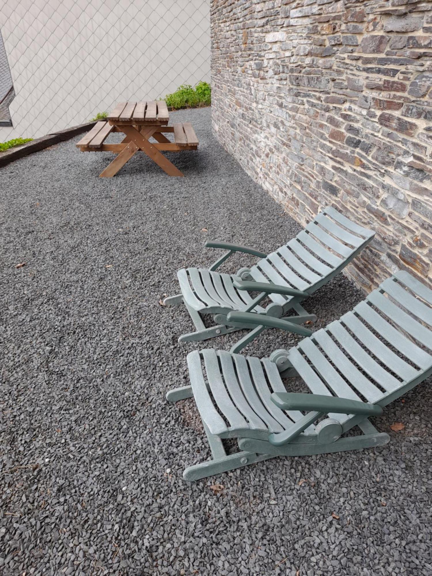 Meuble De Tourisme A Bouillon Lägenhet Exteriör bild
